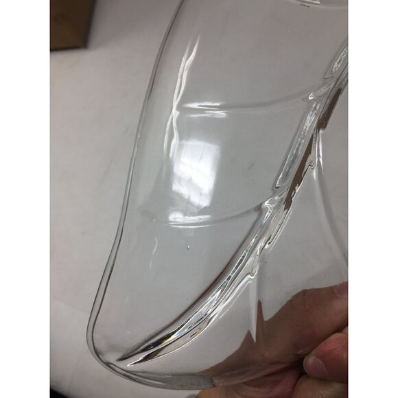 Vintage Leaf Shaped Cut Glass Serving Tray/Bowl - about 9.5'' by 5.5'' - Picture 5 of 7